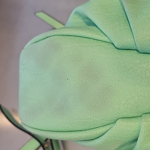 Juicy Couture teal blue crossbody - Picture 9 of 12